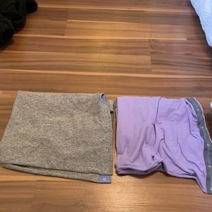 Two IVIVVA VILLAGE CHILL SCARVES